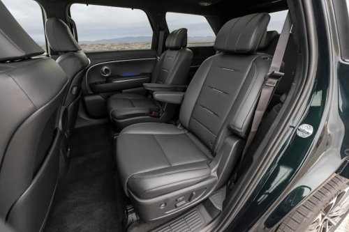 Honda, Honda Pilot, Mazda, Mazda CX-90, Hyundai, Hyundai Palisade, Honda Pilot Vs. Mazda CX-90 Vs. Hyundai Palisade: Which One Is The Best For Road Trips? There's One Clear Winner