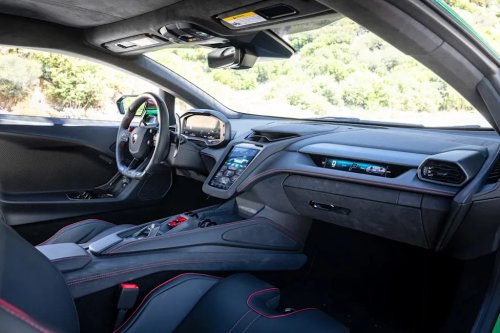 Lamborghini, Tested: The Lamborghini Temerario Shows Up Its Big Brother