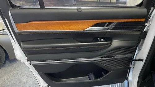 Rare Rides Icons: The Jeep Wagoneer, The First Luxury SUV Ever (Part XVII)