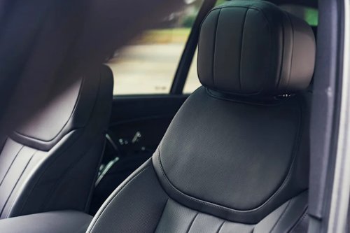 View Interior Photos of the 2026 Land Rover Range Rover