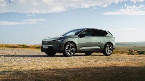 Volvo EX60 just showed the world how to build an electric mid-sized SUV