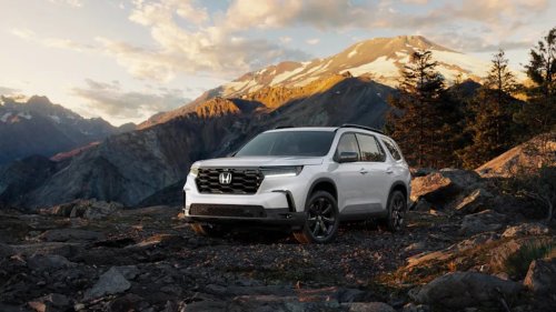 Toyota, Toyota Highlander, Mazda, Mazda CX-90, Honda, Honda Pilot, Toyota Grand Highlander Vs. Mazda CX-90 Vs. Honda Pilot: Which One Deserves Your Money?