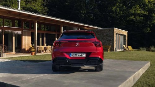 Mercedes, SUV, The 2028 Mercedes GLA Is A Small Electric SUV With 320 kW Charging