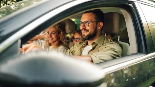 5 Ways To Use Android Auto Without Touching Your Phone