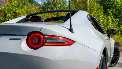 I Drove The 2026 Mazda MX-5 RF Manual: Here’s My Honest Review Of Mazda’s Tiny Sports Car With A Big Personality