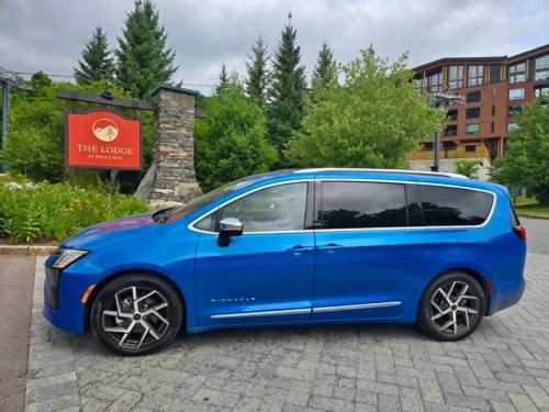 It Took a Roadtrip the 2027 Chrysler Pacifica to Understand Why Parents Love Minivans