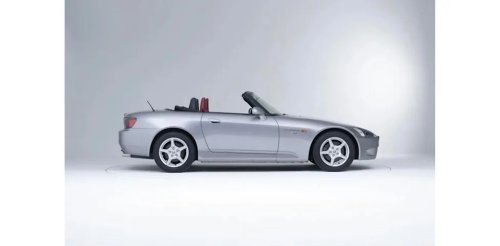 Honda, 679 Miles In 26 Years: A Time-Capsule 2000 Honda S2000 Surfaces From A Japanese Barn