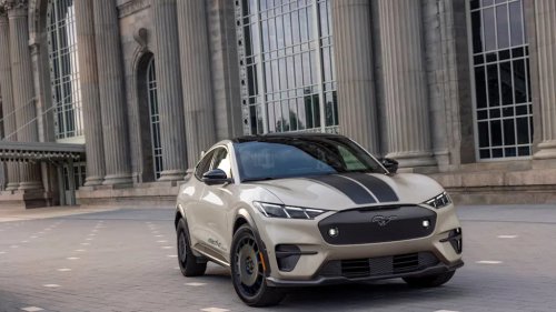 Ford, Ford Mustang, Ford Mustang Sedan Could Bring V8 Muscle Back To Four Doors
