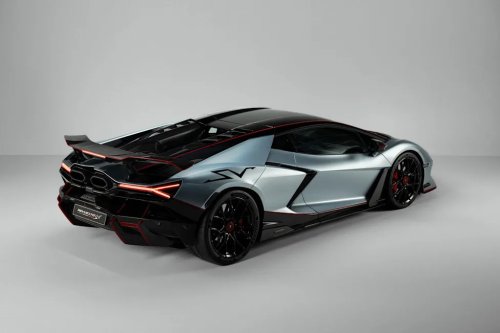 Lamborghini, View Exterior Photos of the 2027 Lamborghini Revuelto SV