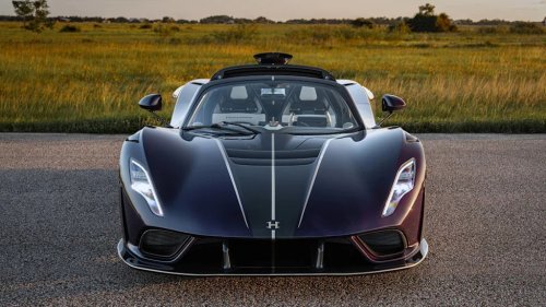 Hennessey, Hennessey Debuts Its 2,031-HP Manual Hypercar at Goodwood with Stunning Individual Details
