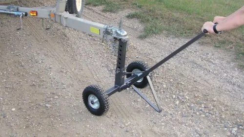5 Useful Trailer Accessories You Can Buy At Tractor Supply