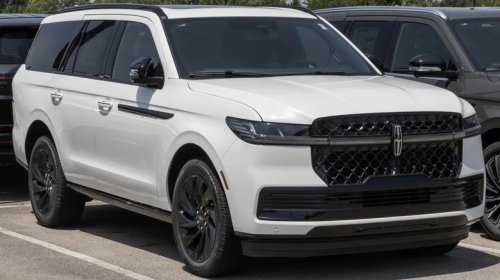 7 Full-Sized SUVs That Can Get Better Than 20 MPG On The Highway