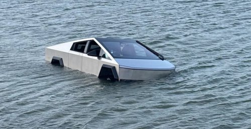 Tesla, Cybertruck, Texas Driver Arrested After Driving Tesla Cybertruck Into Lake to Test 