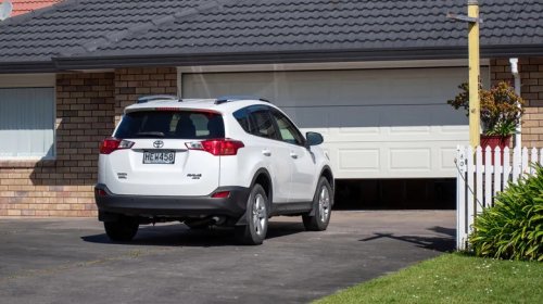 These Are The Worst Two-Car Garages You've Ever Seen