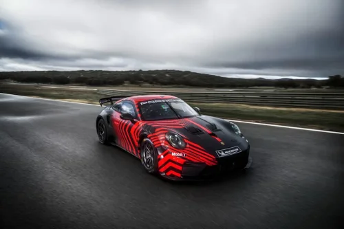 Porsche, Porsche 911, Porsche Is Going GT4 Racing With the 911