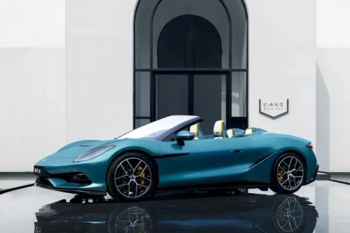 Denza, SuperCar, Porsche, Porsche 911, 1,580-HP Denza Z Supercar Can Charge In Under 10 Minutes And Is Cheaper Than A Porsche 911 GTS