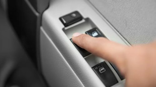 Car's Automatic Windows Stopped Working? This Could Be The Easy Fix