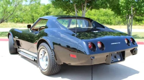 1974 Corvette Comes With 78,000 Miles, And It's Packing A 4-Speed And Final-Year 454 Big Block