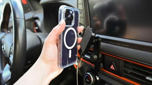 Your wired Android Auto connection secretly still uses Bluetooth for one important thing