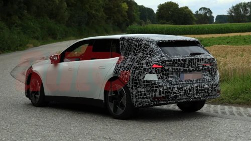 BMW, BMW's First Electric 3 Series Wagon Spied For The First Time