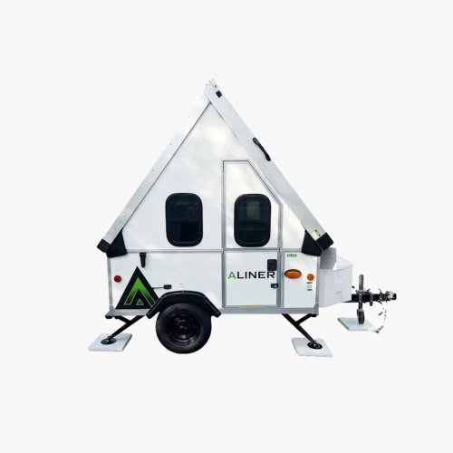 This Lightweight Pop-Up Camper Trailer Makes Weekend Escapes Approachable