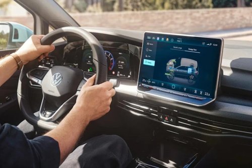 Volkswagen Golf Hybrid With 51 MPG Would Be Great for America