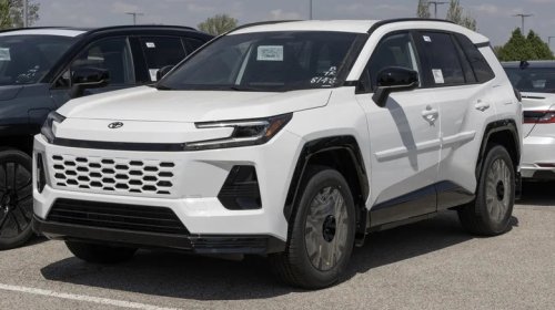 5 Compact SUVs With Better Ratings Than The Mazda CX-5