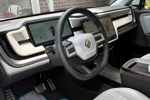 2026 Rivian R1S Ascend Miami Edition for Sale With 8,300 Miles