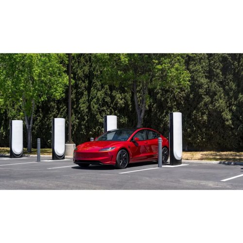 Tesla, Tesla Won the EV Plug War, but Everyone Benefits