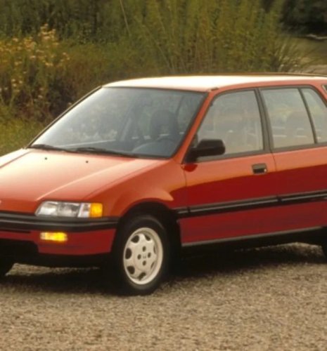 Top 10 Cars That Were Ahead of Their Time