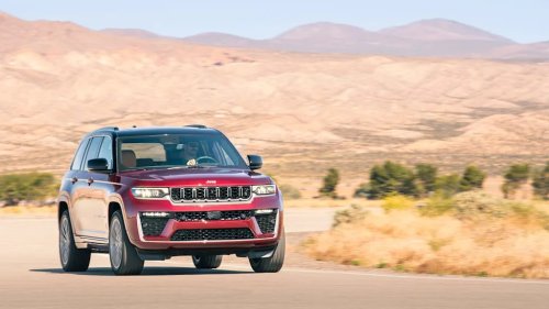 Airbag Issue: Jeep Recalls 419,000 Grand Cherokee SUVs