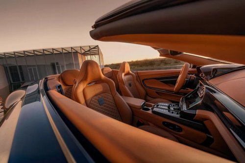 Brabus Built a 1,000-HP Aston Martin Cabriolet