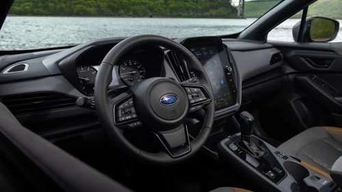 Subaru has Two Tempting Lease Offers for the Crosstrek This May