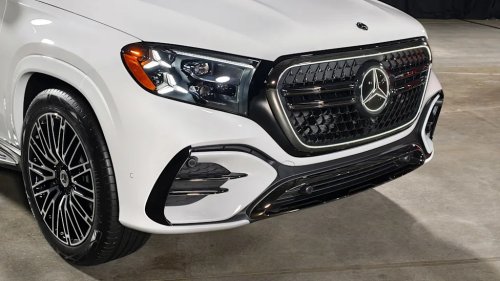 Smart, Combustion cars are finally getting as smart and upgradable as EVs — it's about time