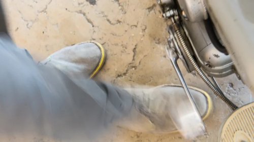 Kickstarting A Motorcycle Can Be Dangerous - Here's How To Safely Do It
