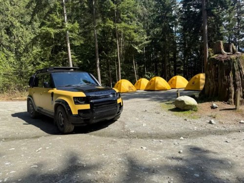 The Land Rover Defender Trophy is an Epic—and Grueling—Competition. But These Determined Women Conquered It