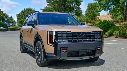 Kia, Kia Telluride, Hyundai, Hyundai Palisade, SUV, 2027 Kia Telluride vs. Hyundai Palisade: Which Roomy 3-Row SUV is Best?