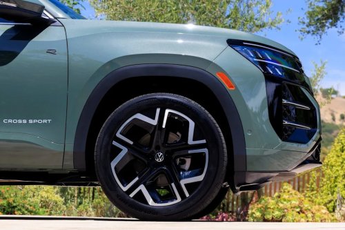 View Exterior Photos of the 2027 Volkswagen Atlas Cross Sport
