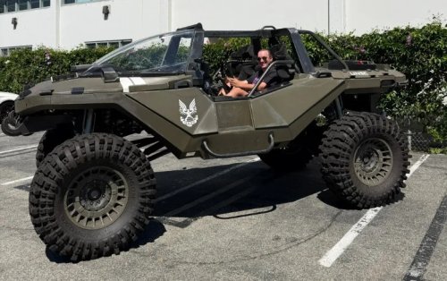Lamborghini, Lamborghini Designed A Halo-Themed Urus You Can Drive In 'Forza Horizon 6' (More Importantly, I Got To Meet Master Chief)