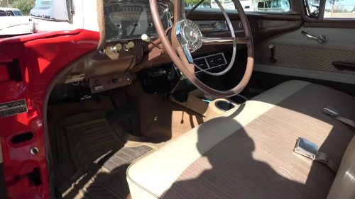 This 1959 Ford 2-Door Ranch Wagon Punches Like A '90s Mustang