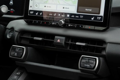 Toyota, Toyota RAV4, Toyota’s RAV4 Nearly Got The CX-5 Button Problem Everyone Complains About
