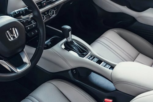 View Interior Photos of the 2026 Honda HR-V EX-L