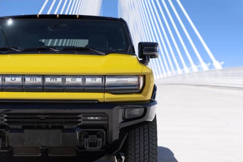 GMC, Hummer, View Photos of the 2027 GMC Hummer EV Icon 25