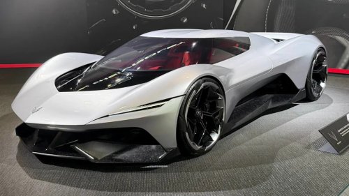 Chevrolet, Chevrolet Corvette, GM, Chevrolet Corvette C9 May Have Been Caught Hiding Behind GM’s CEO
