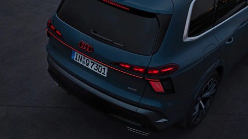 Audi’s New 2027 Q7 Gets the Engine and Interior It Deserves