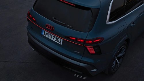 Audi’s New 2027 Q7 Gets the Engine and Interior It Deserves