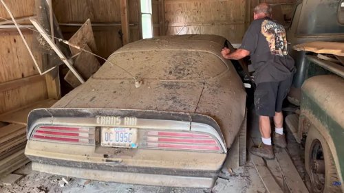 Husband Surprises Wife With 1977 Smokey And The Bandit Trans Am