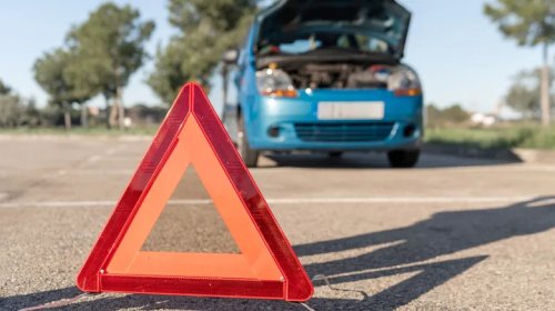 What Happens When Your Engine's Crankshaft And Camshaft Sensors Go Bad?
