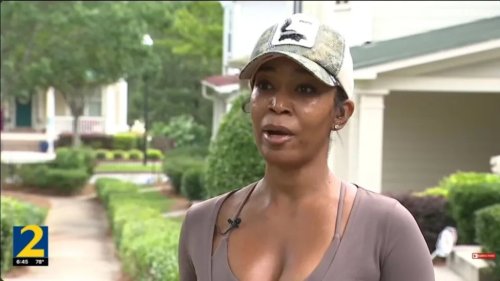 SUV, Woman Blames Popular Oil Change Chain for Ruining the Engine of Her Rental Business SUV