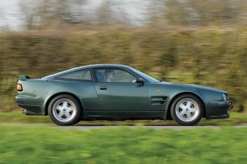 Awesome Aston Martin Virage 6.3 driven